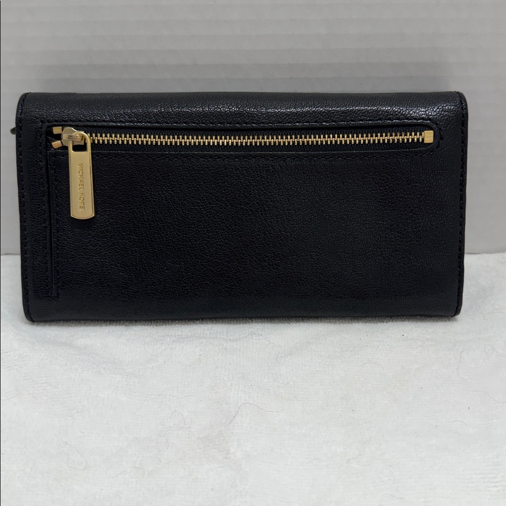 Michael Kors Black Leather Continental Wallet with Gold Plate Lock - Picture 3 of 4